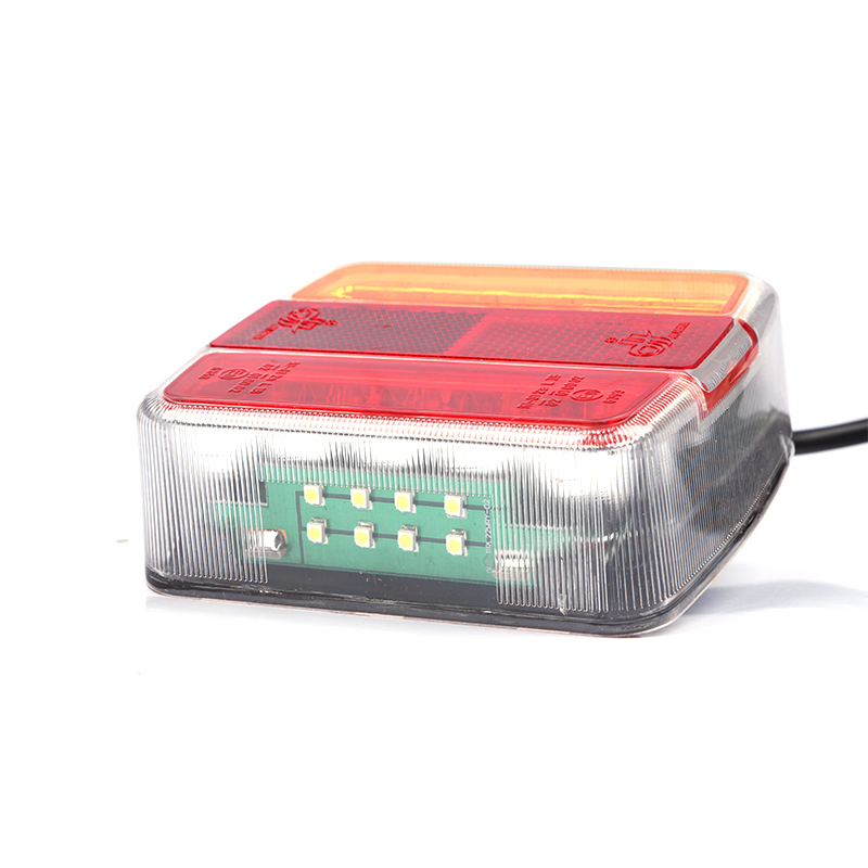 What are the advantages of LED Trailer Lamp over traditional bulbs?